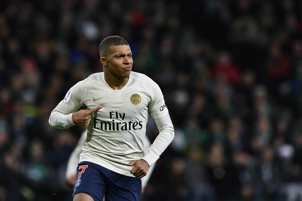 海信100寸电视凭何加冕“性价比之王”？